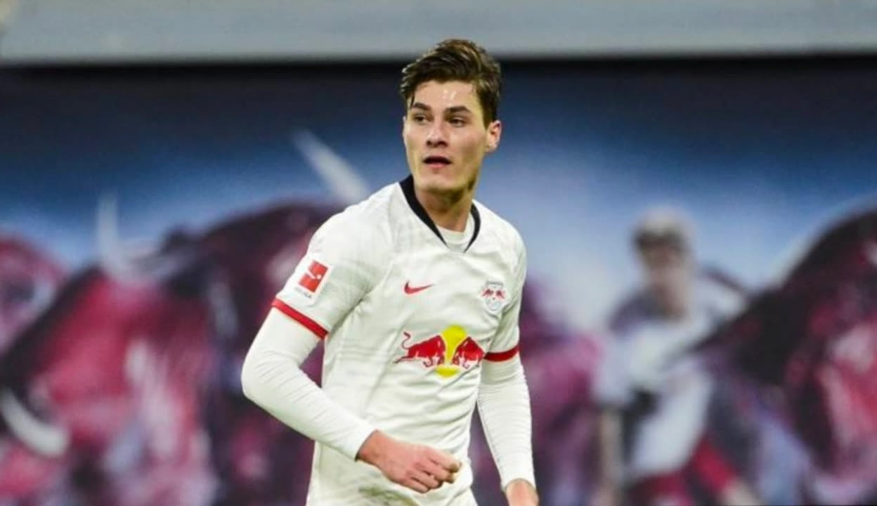 足球名宿提 足球名宿提